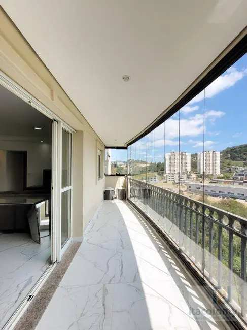 Foto 2 de Apartamento com 3 quartos à venda e para alugar, 139m2 em Santana De Parnaiba - SP