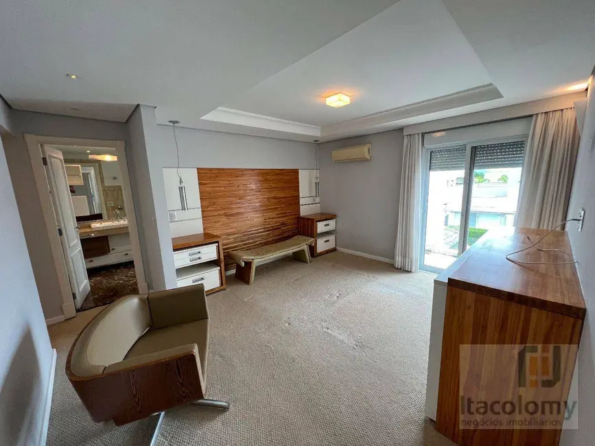 Foto 9 de Casa de Condomínio com 5 quartos à venda e para alugar, 525m2 em Tamboré, Santana De Parnaiba - SP