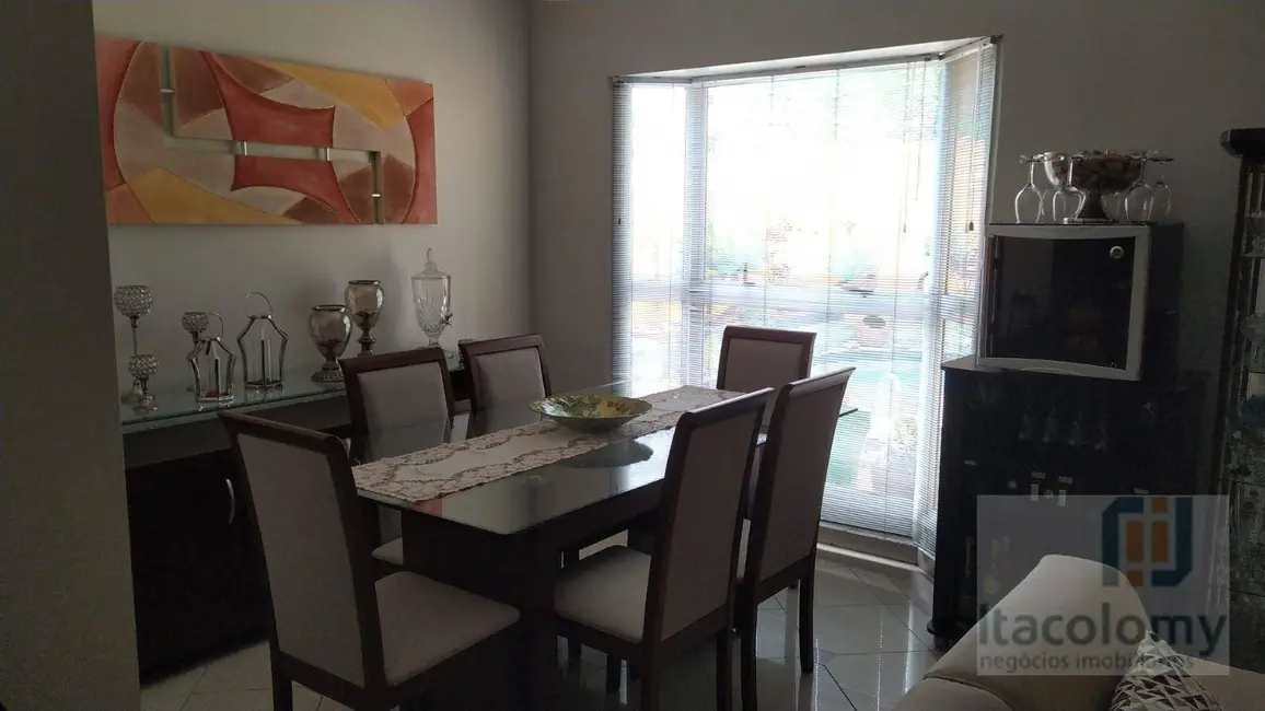 Foto 5 de Casa de Condomínio com 4 quartos à venda, 170m2 em Tamboré, Santana De Parnaiba - SP