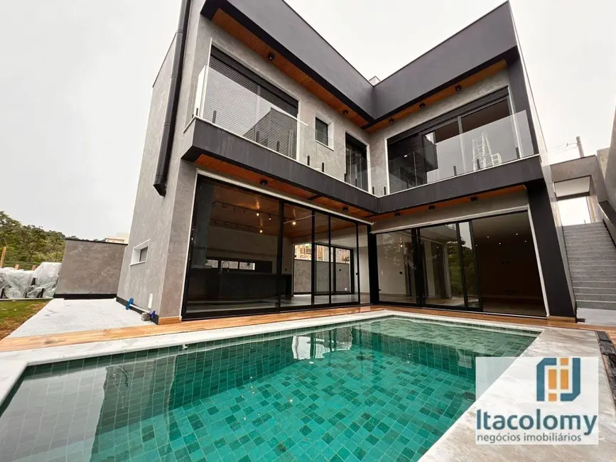 Foto 2 de Casa de Condomínio com 3 quartos à venda, 369m2 em Sítio do Rosário, Santana De Parnaiba - SP