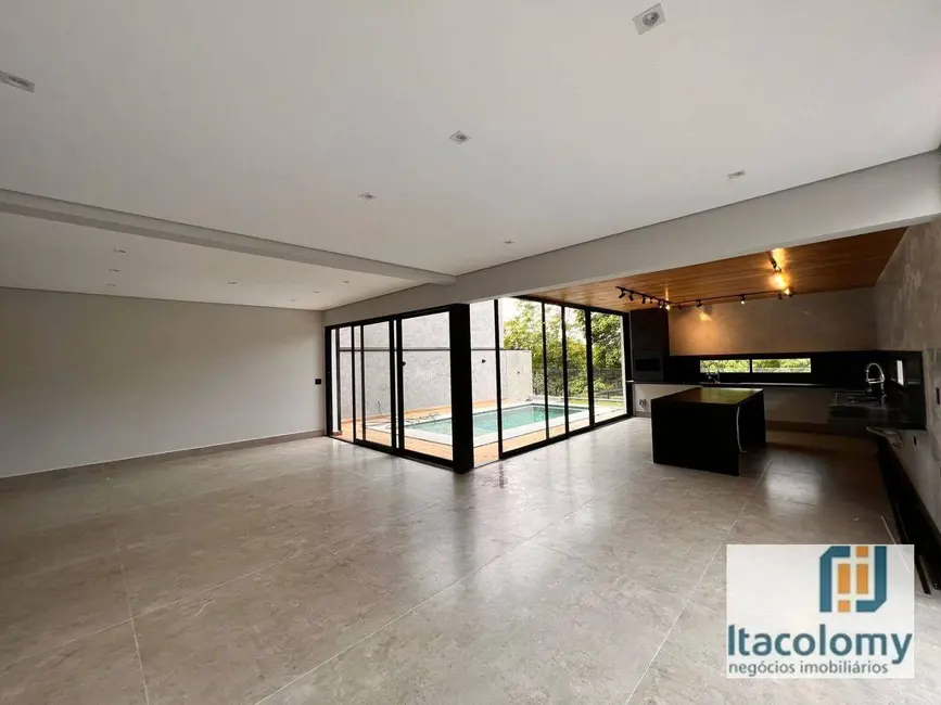 Foto 3 de Casa de Condomínio com 3 quartos à venda, 369m2 em Sítio do Rosário, Santana De Parnaiba - SP