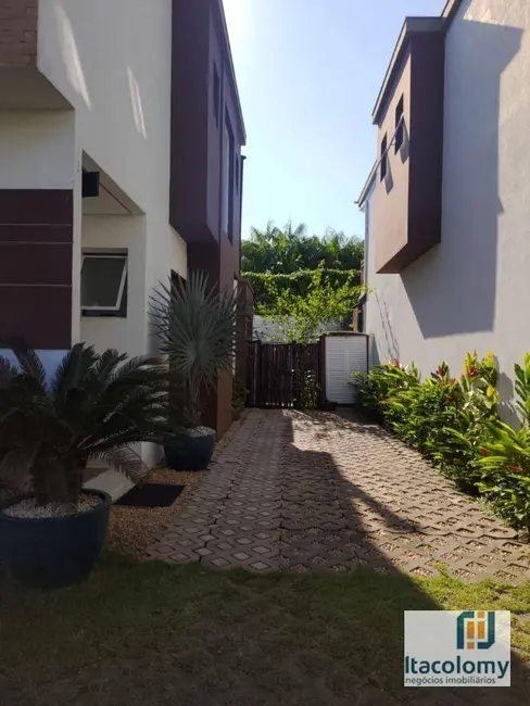 Foto 9 de Casa de Condomínio com 4 quartos à venda, 192m2 em Sao Sebastiao - SP