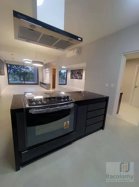 Foto 3 de Casa de Condomínio com 3 quartos à venda, 677m2 em Nova Gardênia, Atibaia - SP