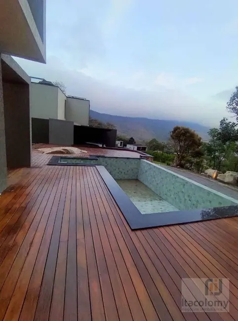 Foto 2 de Casa de Condomínio com 3 quartos à venda, 677m2 em Nova Gardênia, Atibaia - SP