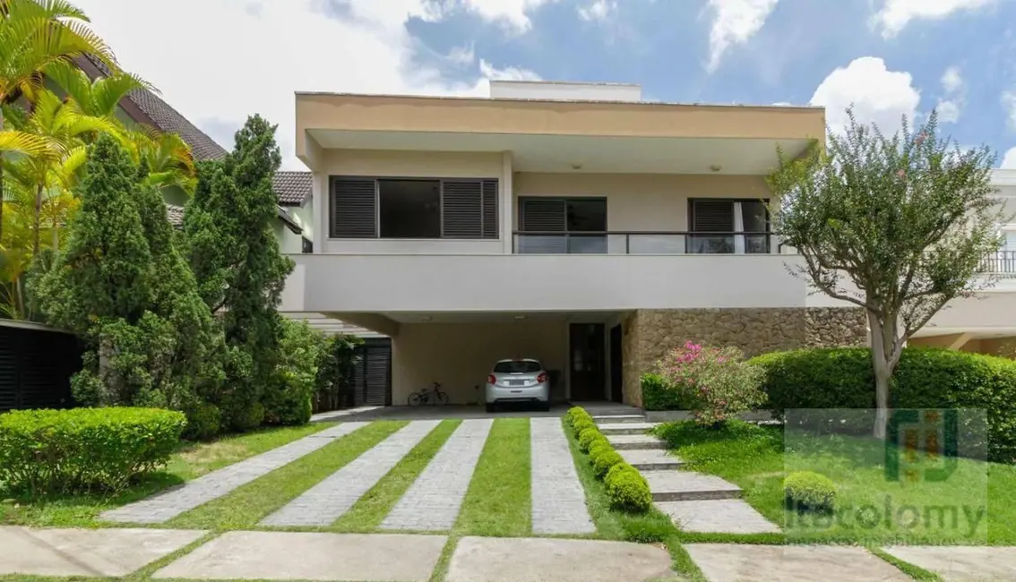 Foto 1 de Casa de Condomínio com 4 quartos à venda e para alugar, 560m2 em Barueri - SP