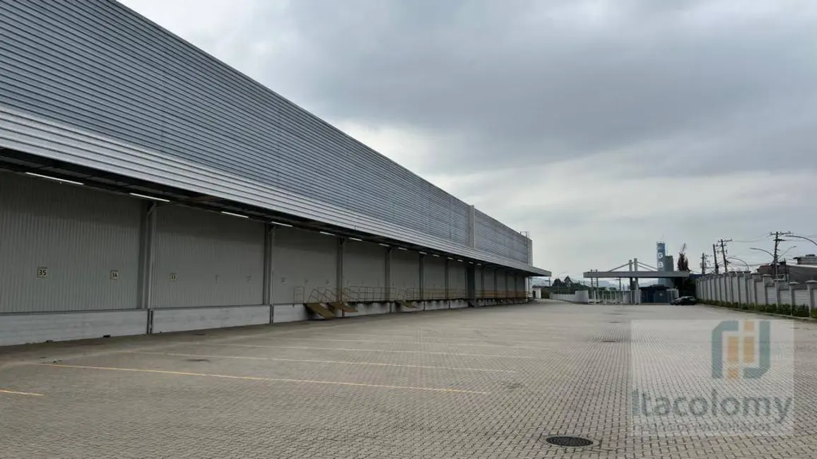 Foto 1 de Armazém / Galpão para alugar, 15200m2 em Cumbica, Guarulhos - SP