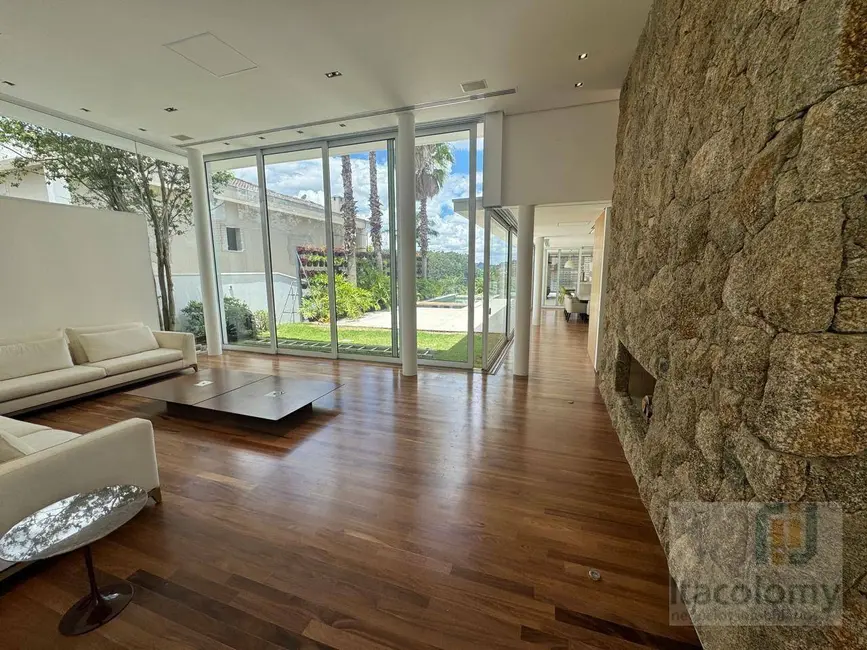 Foto 3 de Casa de Condomínio com 4 quartos para alugar, 720m2 em Tamboré, Santana De Parnaiba - SP