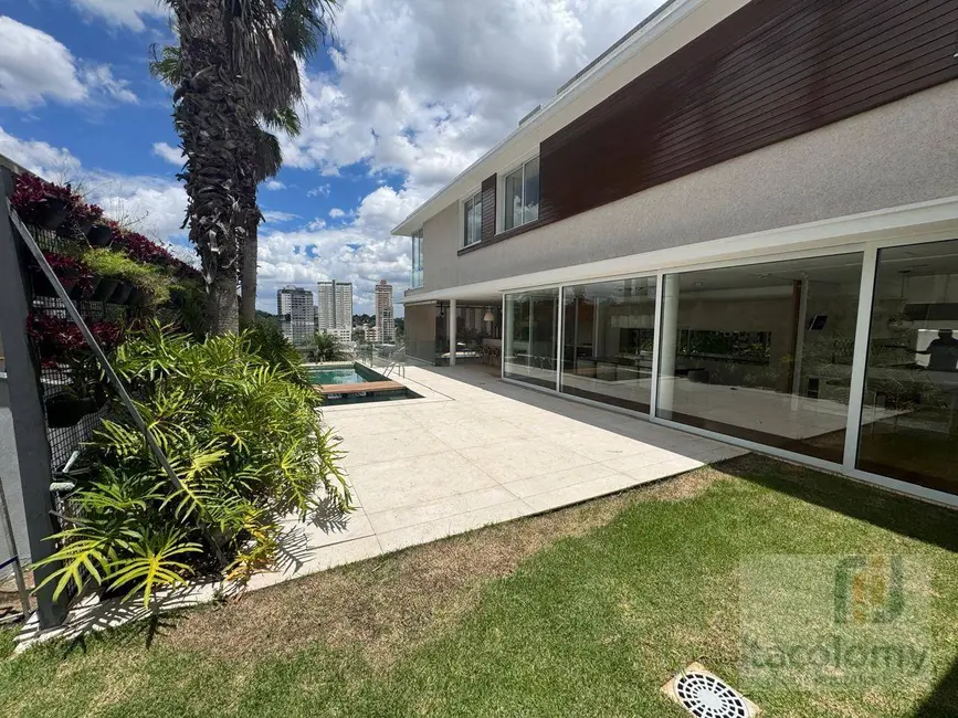 Foto 4 de Casa de Condomínio com 4 quartos para alugar, 720m2 em Tamboré, Santana De Parnaiba - SP