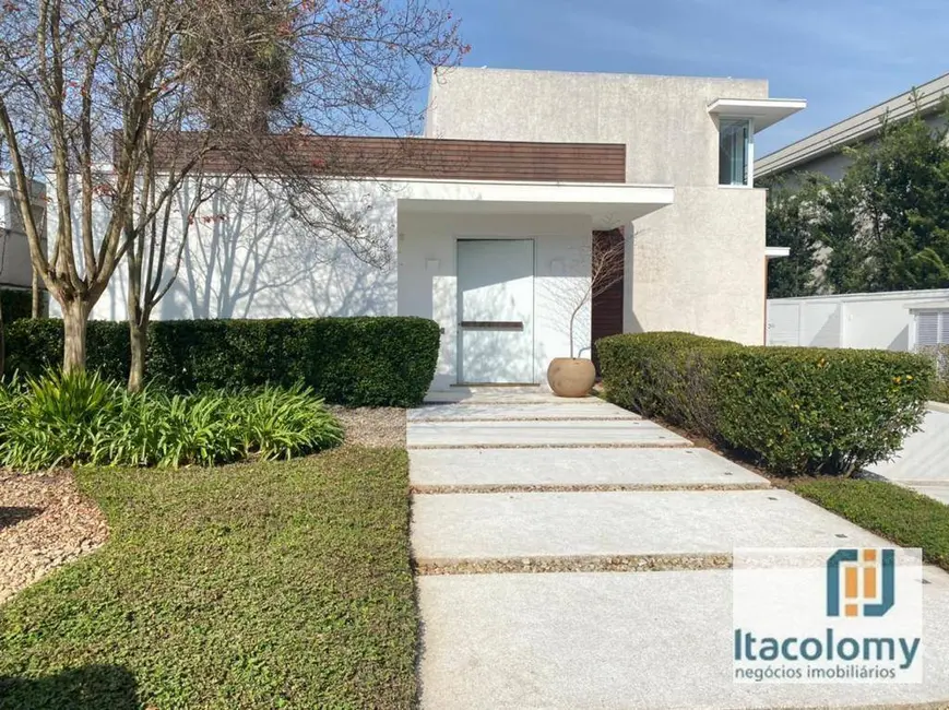 Foto 1 de Casa de Condomínio com 4 quartos para alugar, 720m2 em Tamboré, Santana De Parnaiba - SP