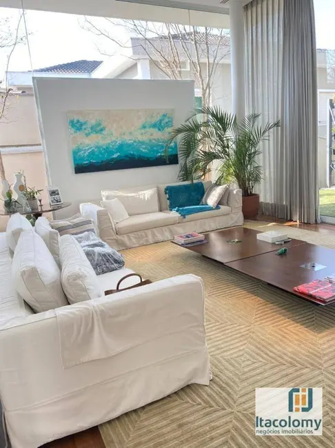 Foto 2 de Casa de Condomínio com 4 quartos para alugar, 720m2 em Tamboré, Santana De Parnaiba - SP