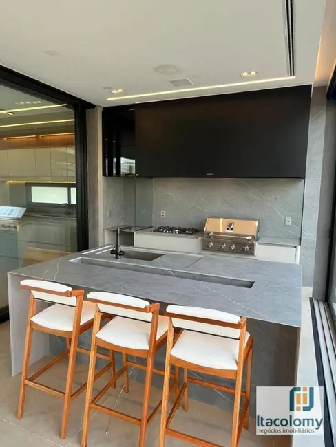 Casa de Condomínio com 4 quartos à venda, 499m2 em Santana De Parnaiba - SP - imagem 3 Foto 3 de Casa de Condomínio com 4 quartos à venda, 499m2 em Santana De Parnaiba - SP