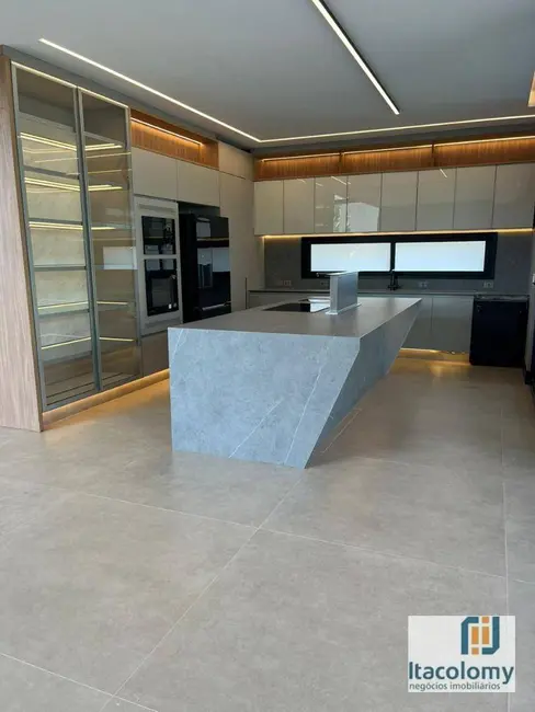 Casa de Condomínio com 4 quartos à venda, 499m2 em Santana De Parnaiba - SP - imagem 9 Foto 9 de Casa de Condomínio com 4 quartos à venda, 499m2 em Santana De Parnaiba - SP