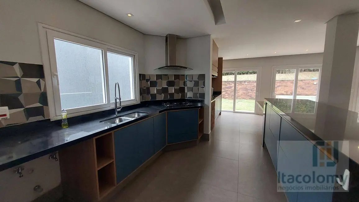 Foto 9 de Casa de Condomínio com 4 quartos à venda e para alugar, 650m2 em Barueri - SP