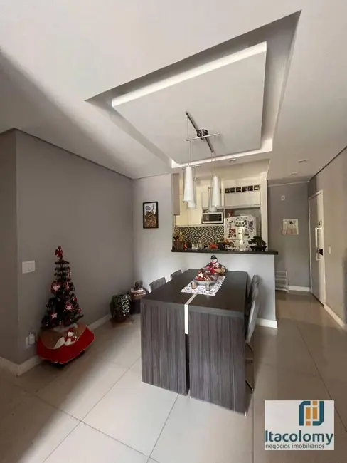 Foto 1 de Apartamento com 3 quartos à venda, 80m2 em Jardim Tupanci, Barueri - SP