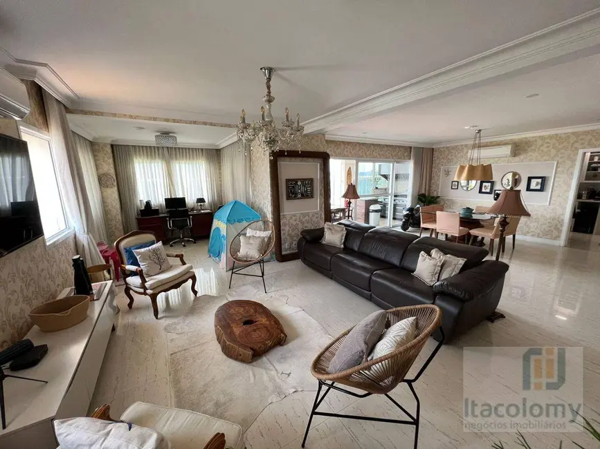 Cobertura com 4 quartos à venda, 342m2 em Barueri - SP - imagem 2 Foto 2 de Cobertura com 4 quartos à venda, 342m2 em Barueri - SP