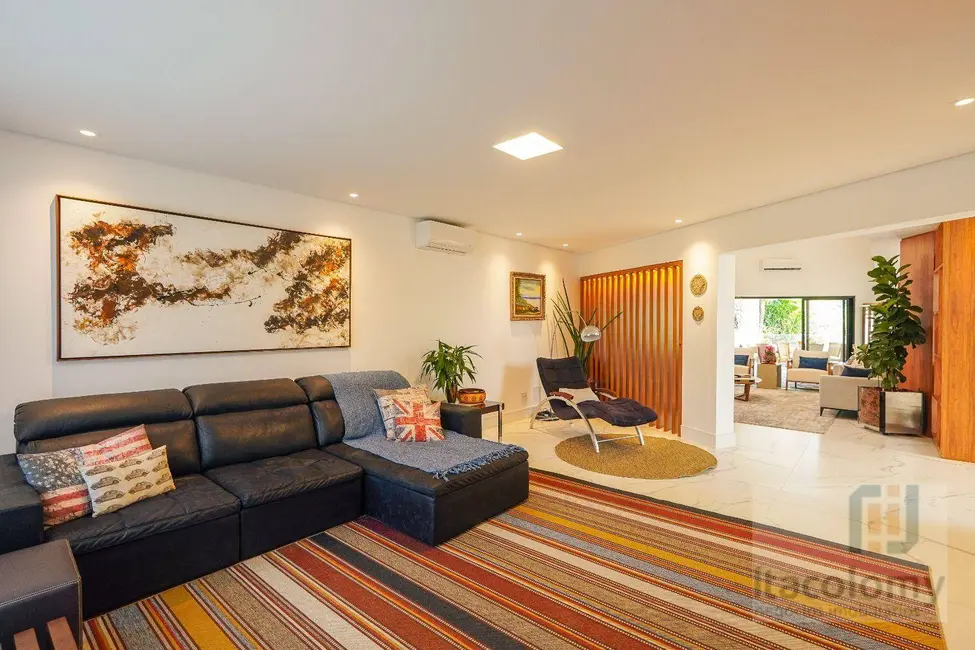Casa de Condomínio com 4 quartos à venda, 640m2 em Barueri - SP - imagem 9 Foto 9 de Casa de Condomínio com 4 quartos à venda, 640m2 em Barueri - SP