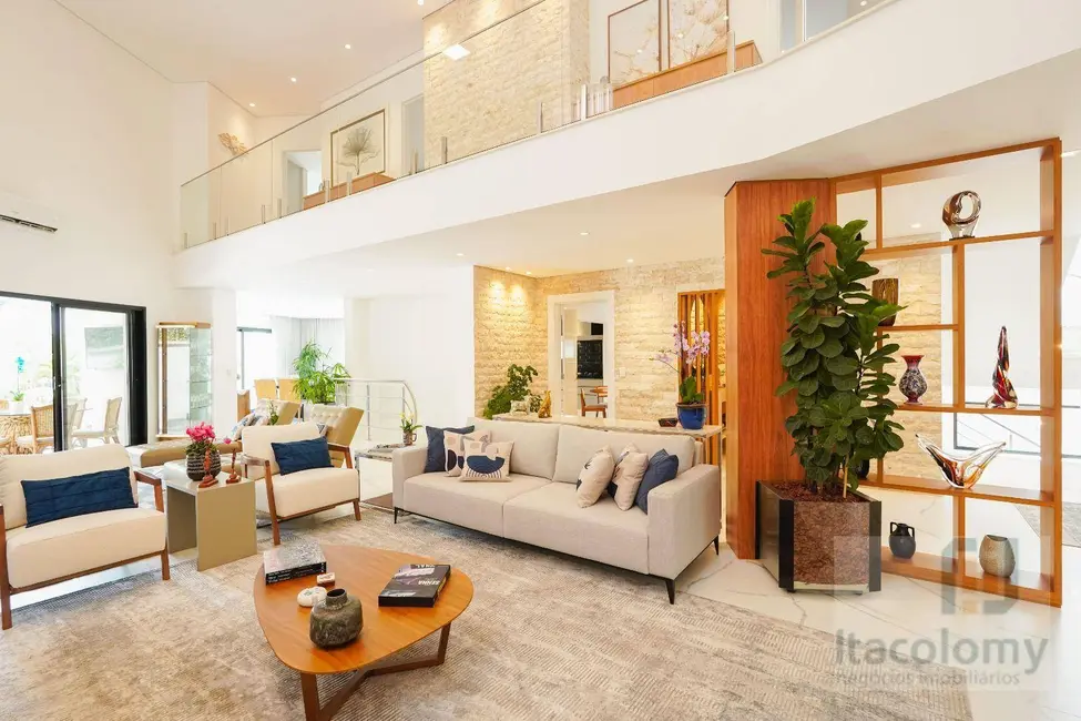 Casa de Condomínio com 4 quartos à venda, 640m2 em Barueri - SP - imagem 4 Foto 4 de Casa de Condomínio com 4 quartos à venda, 640m2 em Barueri - SP