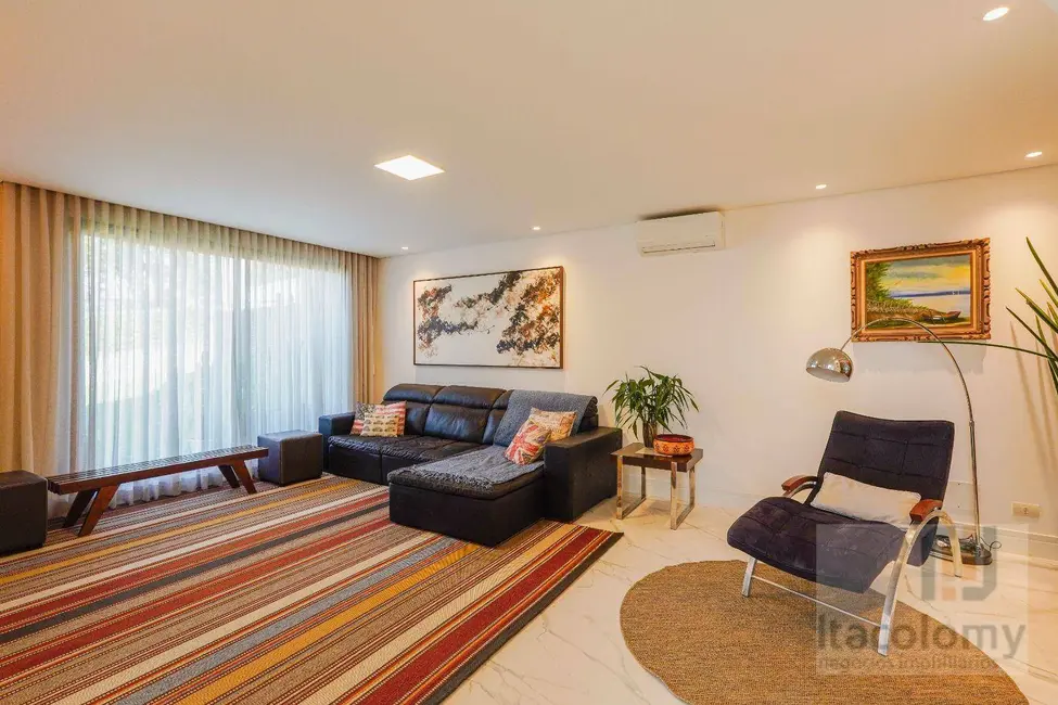 Casa de Condomínio com 4 quartos à venda, 640m2 em Barueri - SP - imagem 8 Foto 8 de Casa de Condomínio com 4 quartos à venda, 640m2 em Barueri - SP