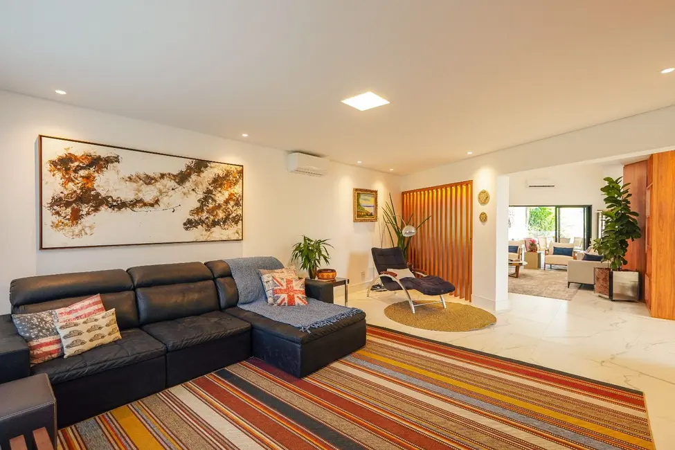 Foto 9 de Casa de Condomínio com 4 quartos à venda, 640m2 em Barueri - SP