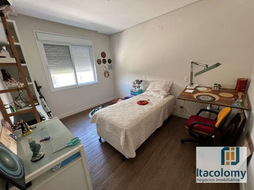 Foto 9 de Casa de Condomínio com 4 quartos à venda, 443m2 em Santana De Parnaiba - SP