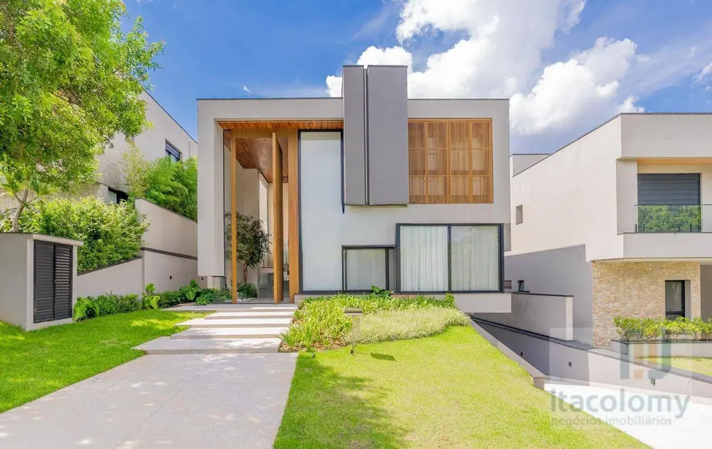 Foto 1 de Casa de Condomínio com 4 quartos à venda, 490m2 em Santana De Parnaiba - SP