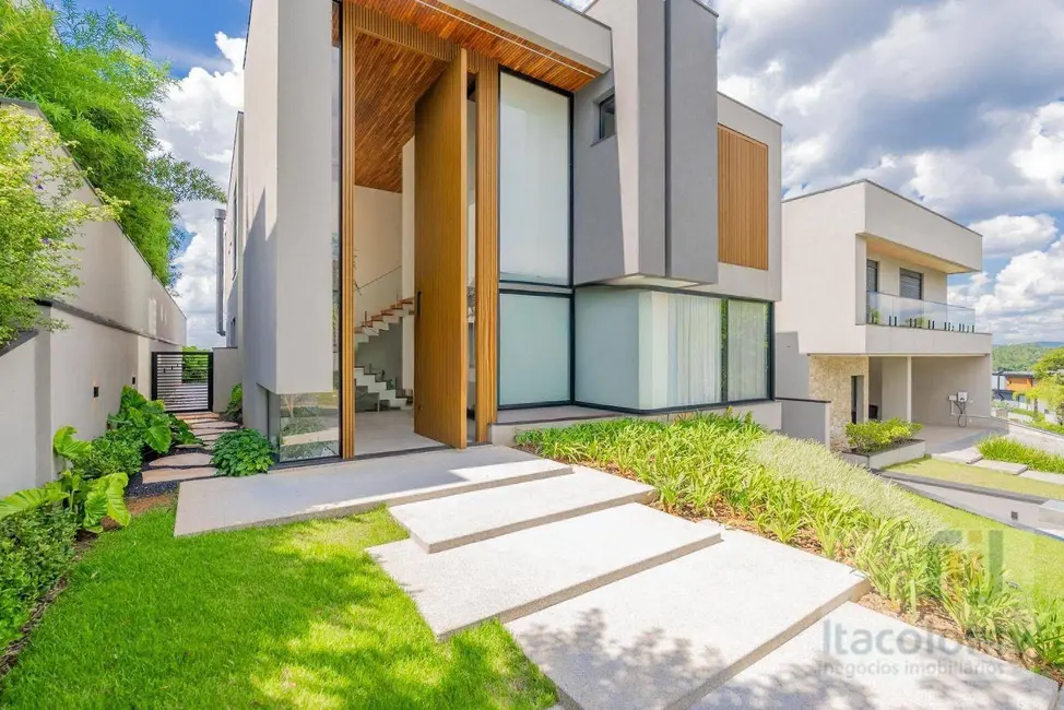 Foto 2 de Casa de Condomínio com 4 quartos à venda, 490m2 em Santana De Parnaiba - SP