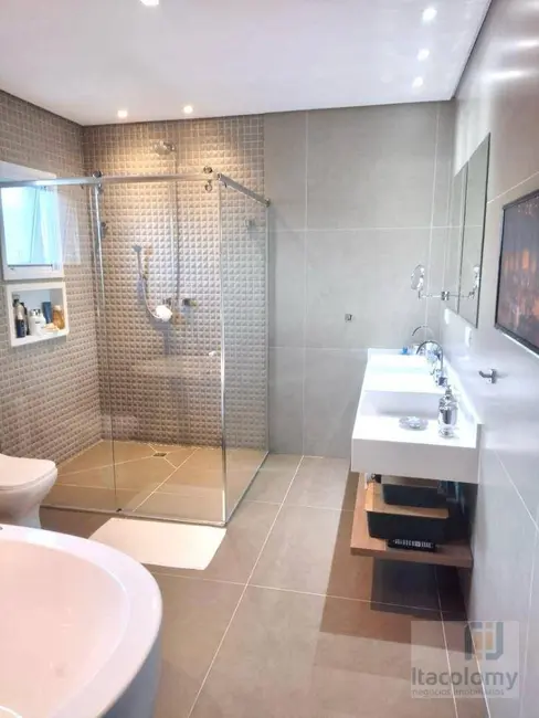 Foto 2 de Casa de Condomínio com 3 quartos à venda, 698m2 em Santana De Parnaiba - SP