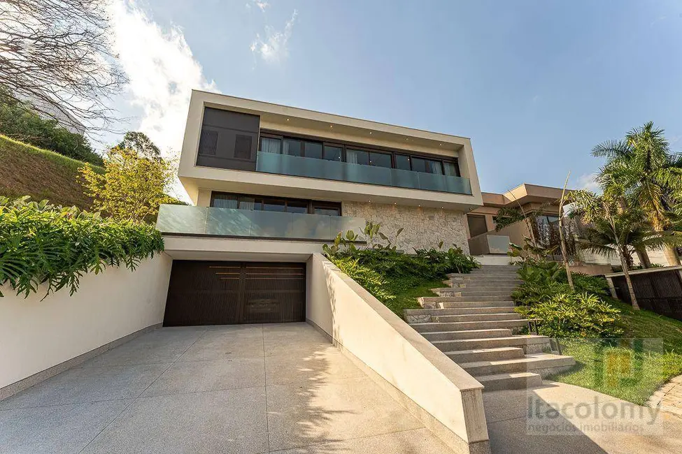 Foto 1 de Casa de Condomínio com 5 quartos à venda, 900m2 em Tamboré, Santana De Parnaiba - SP