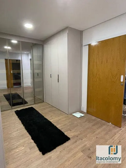 Foto 8 de Casa de Condomínio com 4 quartos à venda, 310m2 em Sítio do Morro, Santana De Parnaiba - SP