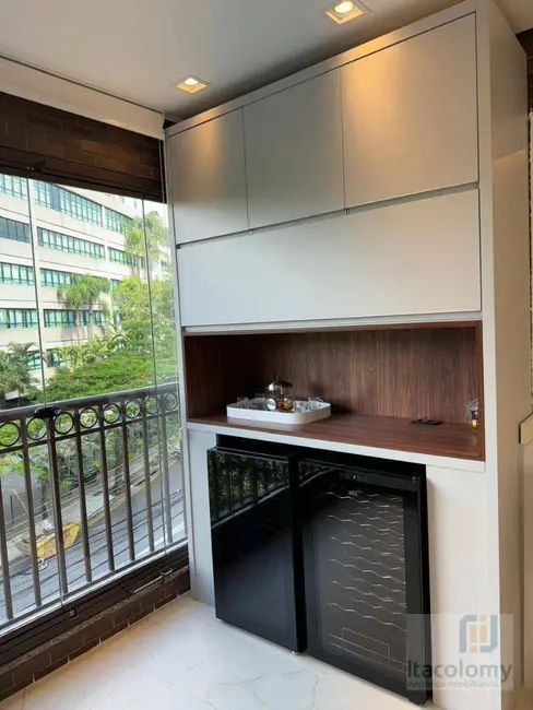 Foto 2 de Apartamento com 3 quartos para alugar, 120m2 em Barueri - SP