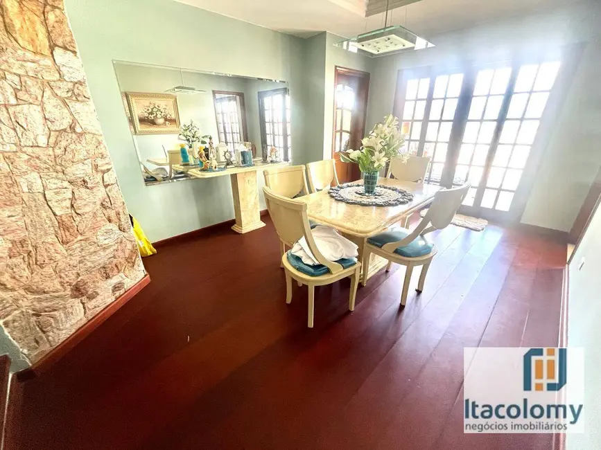 Casa de Condomínio com 3 quartos à venda, 404m2 em Santana De Parnaiba - SP - imagem 5 Foto 5 de Casa de Condomínio com 3 quartos à venda, 404m2 em Santana De Parnaiba - SP