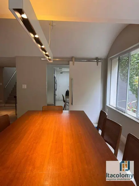 Casa de Condomínio com 3 quartos à venda, 390m2 em Santana De Parnaiba - SP - imagem 4 Foto 4 de Casa de Condomínio com 3 quartos à venda, 390m2 em Santana De Parnaiba - SP