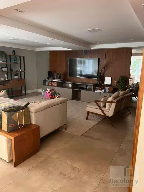 Foto 3 de Casa de Condomínio com 3 quartos à venda, 390m2 em Santana De Parnaiba - SP