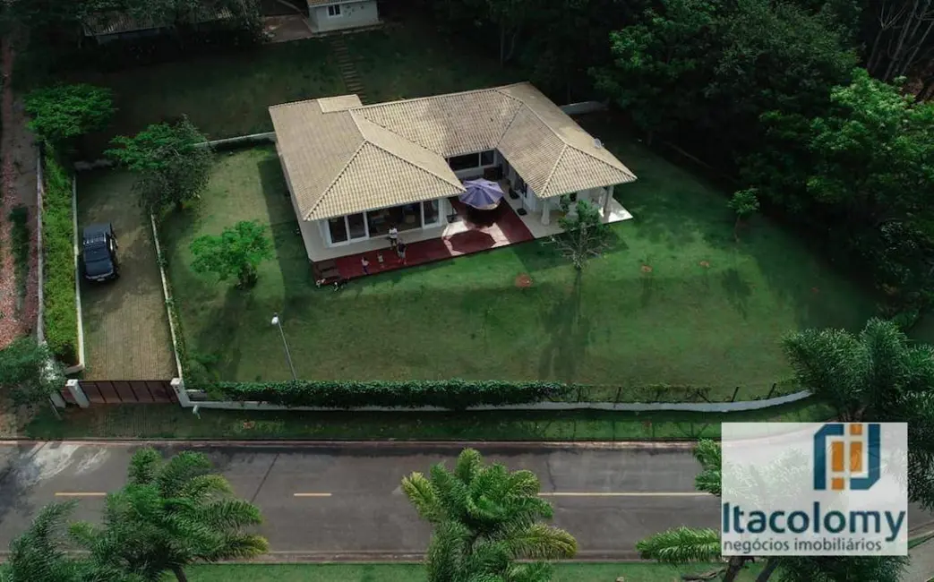 Foto 1 de Casa de Condomínio com 2 quartos à venda, 3376m2 em Vila Velha, Santana De Parnaiba - SP