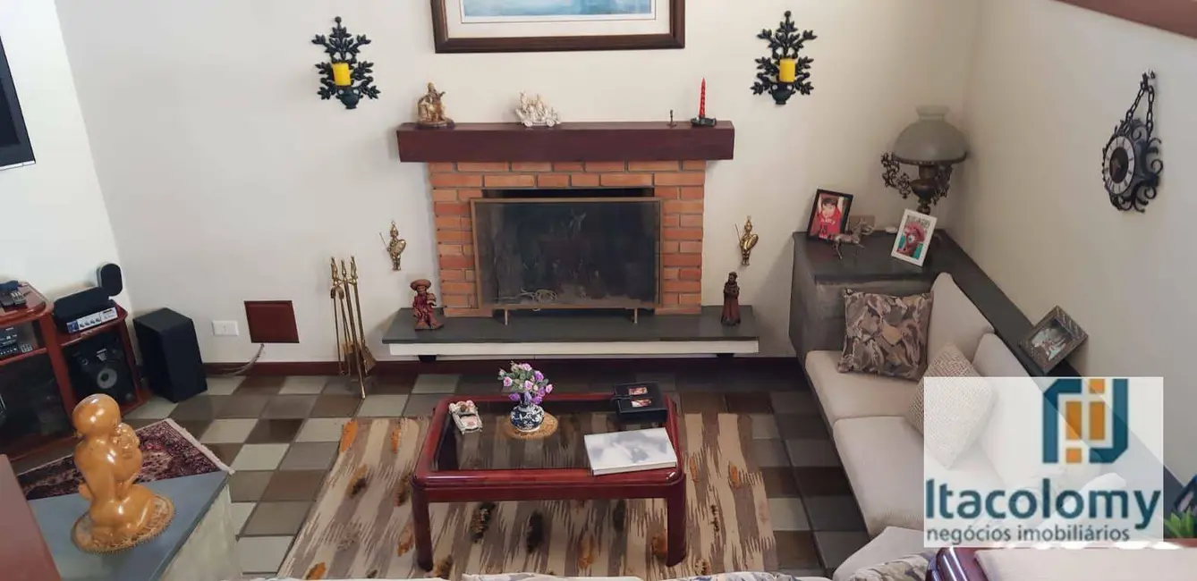 Foto 4 de Casa de Condomínio com 3 quartos à venda, 582m2 em Barueri - SP