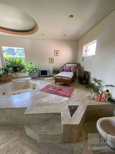 Casa de Condomínio com 4 quartos à venda, 560m2 em Barueri - SP - imagem 7 Foto 7 de Casa de Condomínio com 4 quartos à venda, 560m2 em Barueri - SP