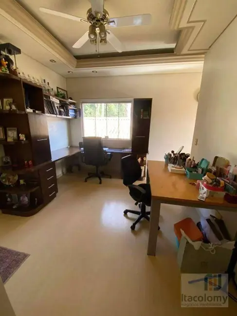 Casa de Condomínio com 4 quartos à venda, 560m2 em Barueri - SP - imagem 5 Foto 5 de Casa de Condomínio com 4 quartos à venda, 560m2 em Barueri - SP