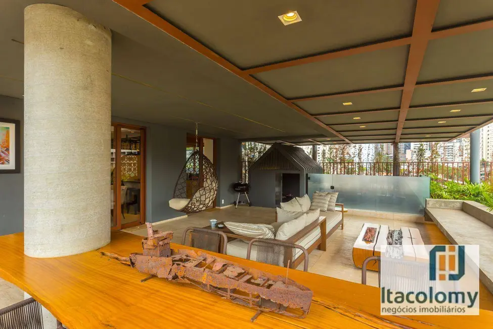 Foto 2 de Apartamento com 3 quartos à venda, 270m2 em Jardim das Bandeiras, São Paulo - SP