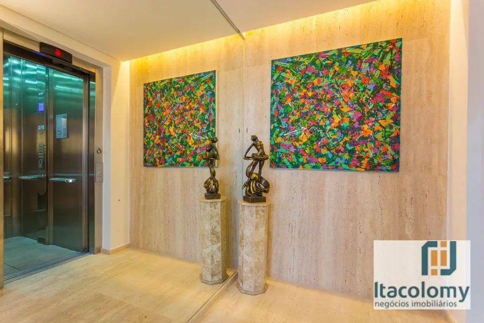 Foto 9 de Apartamento com 3 quartos à venda, 270m2 em Jardim das Bandeiras, São Paulo - SP