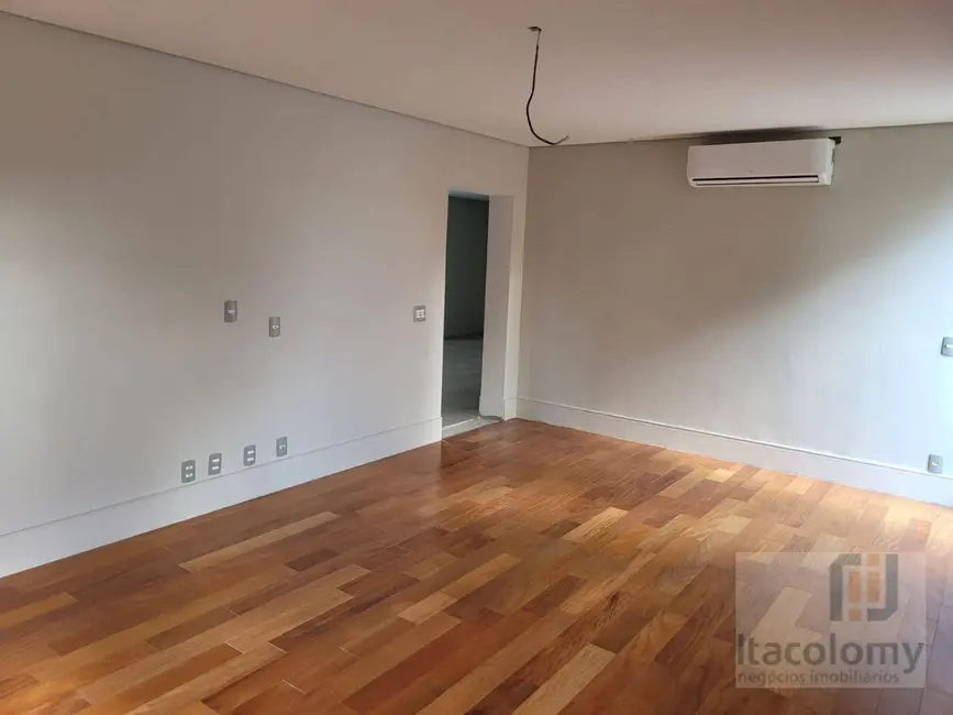Foto 9 de Casa de Condomínio com 5 quartos à venda, 990m2 em Barueri - SP