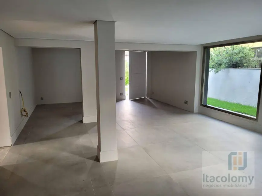 Foto 3 de Casa de Condomínio com 5 quartos à venda, 990m2 em Barueri - SP