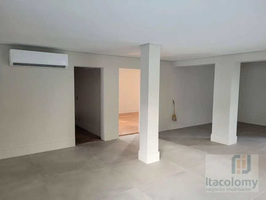 Foto 5 de Casa de Condomínio com 5 quartos à venda, 990m2 em Barueri - SP