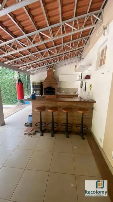 Foto 6 de Casa de Condomínio com 3 quartos à venda e para alugar, 400m2 em Santana De Parnaiba - SP