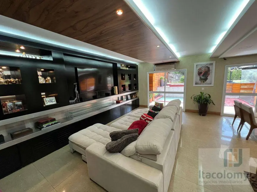 Foto 3 de Casa de Condomínio com 3 quartos à venda, 236m2 em Tamboré, Santana De Parnaiba - SP