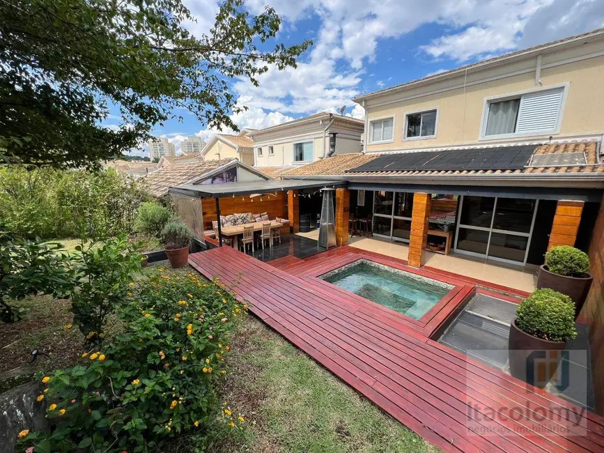 Foto 1 de Casa de Condomínio com 3 quartos à venda, 236m2 em Tamboré, Santana De Parnaiba - SP