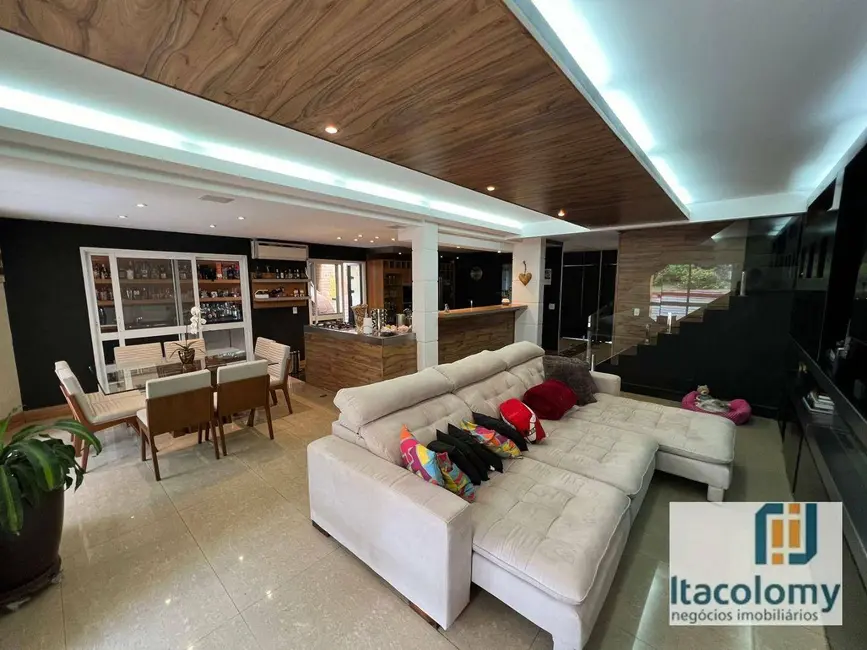 Foto 2 de Casa de Condomínio com 3 quartos à venda, 236m2 em Tamboré, Santana De Parnaiba - SP