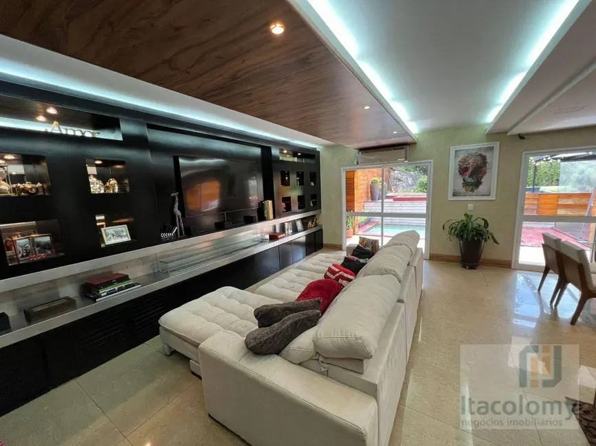 Foto 3 de Casa de Condomínio com 3 quartos à venda, 236m2 em Tamboré, Santana De Parnaiba - SP