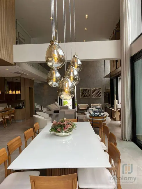 Foto 2 de Casa com 4 quartos à venda, 533m2 em Riviera de São Lourenço, Bertioga - SP