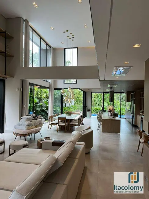 Foto 3 de Casa com 4 quartos à venda, 533m2 em Riviera de São Lourenço, Bertioga - SP