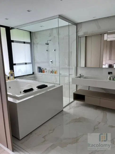 Foto 8 de Casa com 4 quartos à venda, 533m2 em Riviera de São Lourenço, Bertioga - SP